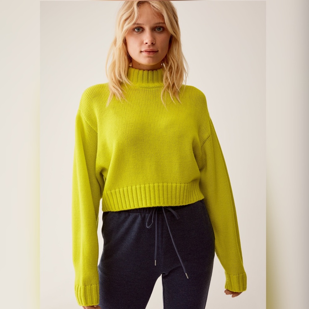Aritzia Lime Green Cropped Turtleneck Sweater